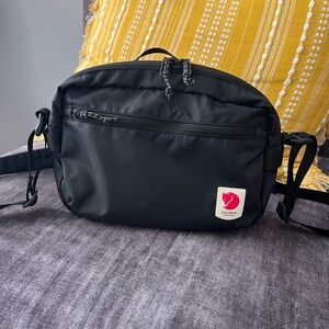 FJÄLLRÄVEN HIGH COAST CROSSBODY